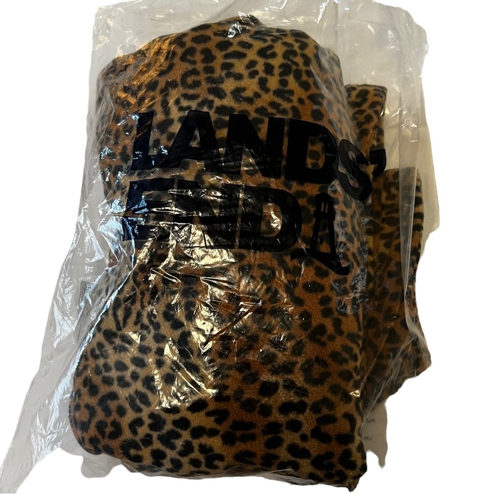 NEW Lands End Quarter Zip Printed Fleece Pullover Sweater Jacket L Animal Print - Picture 7 of 14